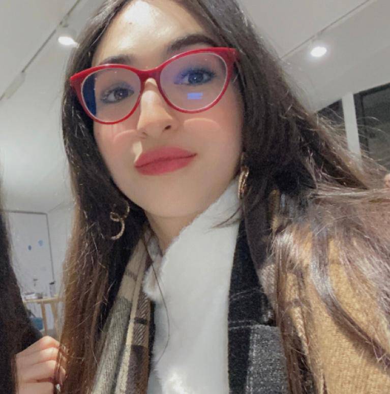 Portrait of Nisrine